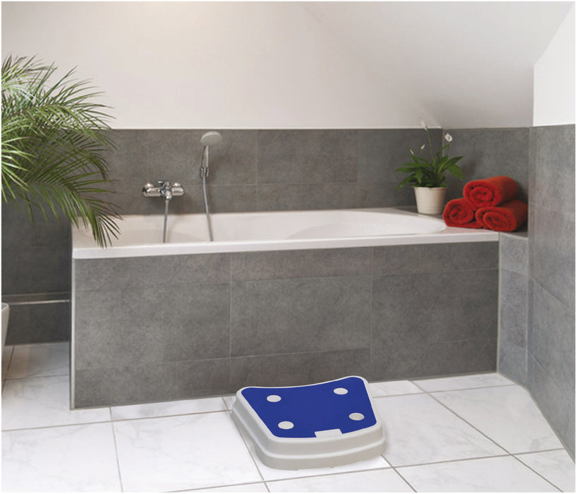 Plastic Bath Step from Mobility 2 You - Mobility 2 You.