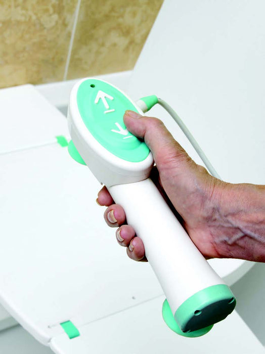 Rigid Seat Bathlift from Drive DeVilbiss Healthcare - Mobility 2 You.